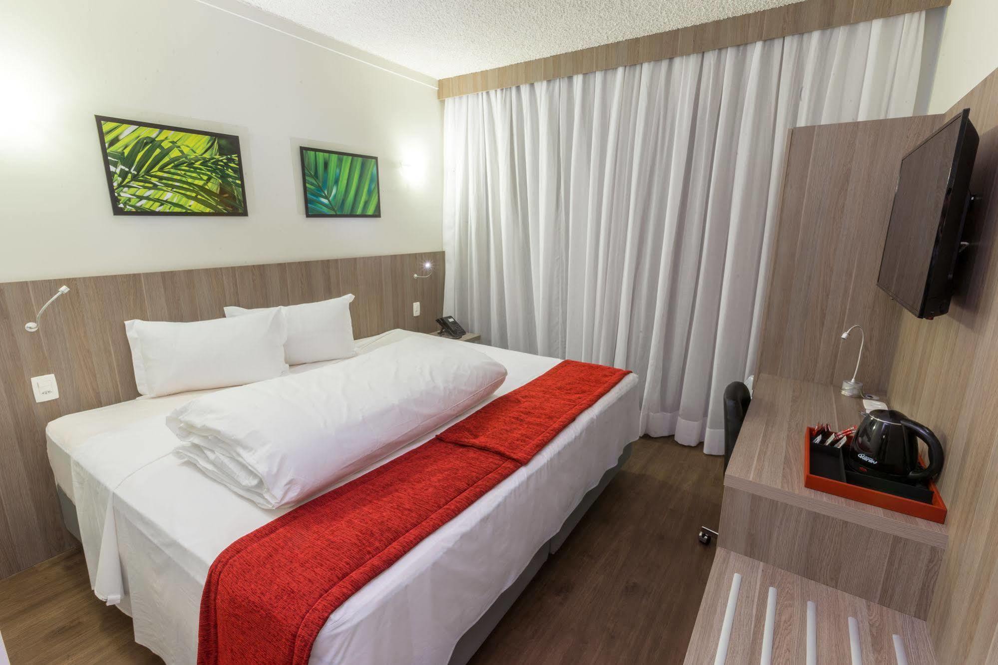 Hotel Ramada Campinas Viracopos Exteriér fotografie